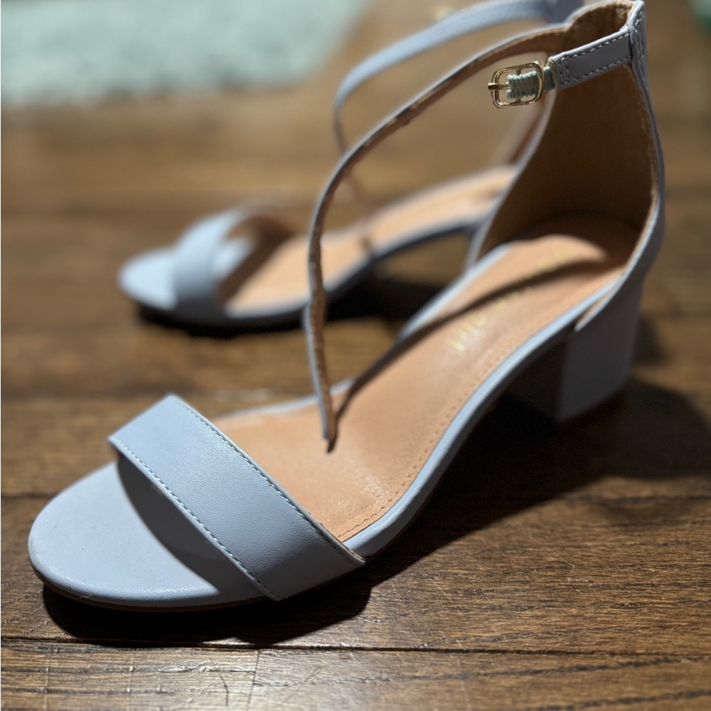 Chic Light Blue Strappy Sandals